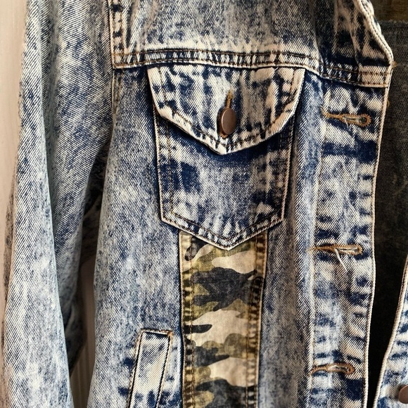 YaYa Club Stonewash Denim Jacket w/ Camouflage Print women's S jean retro boho - Picture 9 of 16
